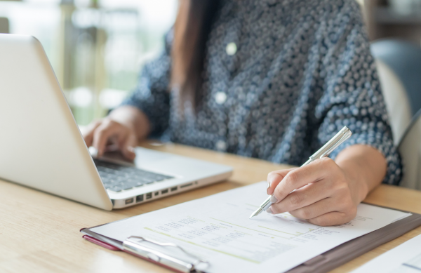 What Happens After You Accept an Offer? A Guide to Emoov Sales Progression
