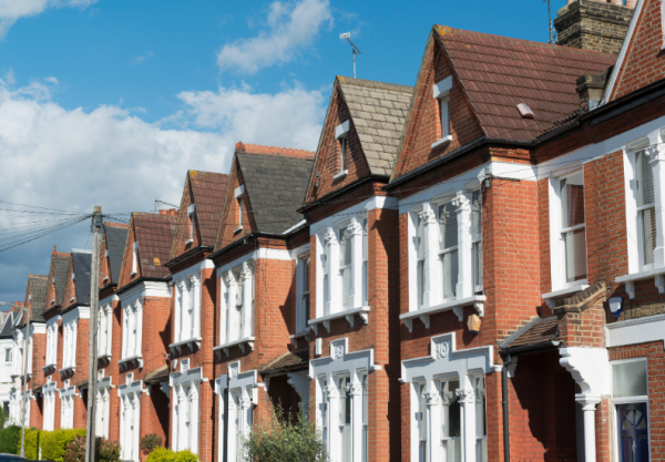 Property Portals Explained: Show Your Home to Millions of Buyers 