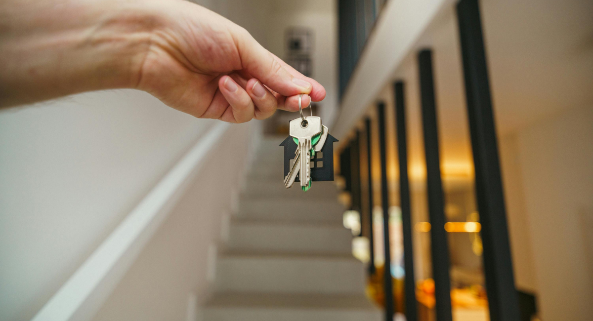 How to Sell Your House Without an Estate Agent: A UK Guide