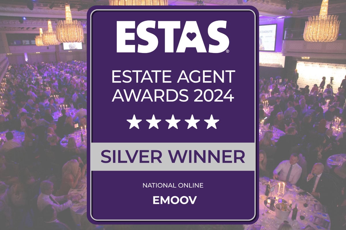 Emoov wins award at the 2024 ESTAS Awards