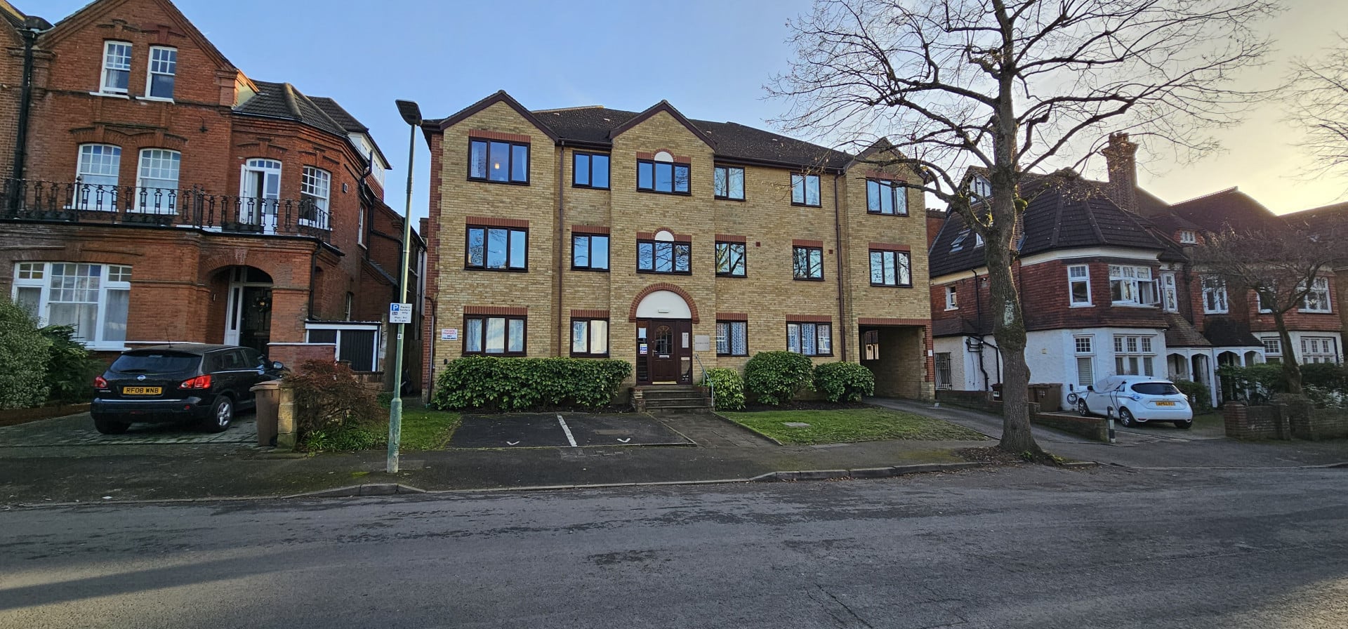Mayfield Court, Sutton, SM2