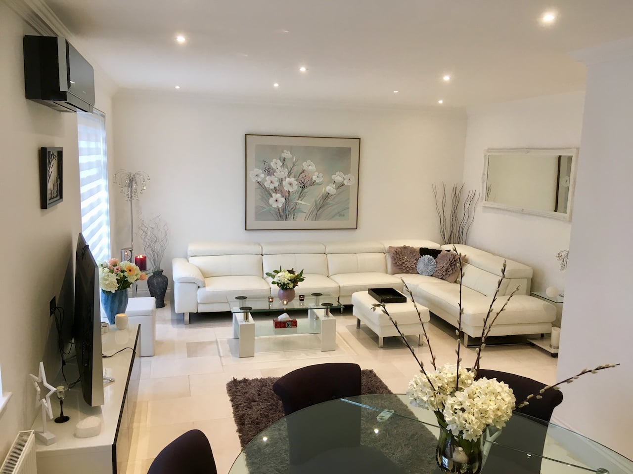 Ivor Court, Chalgrove Gardens, London, N3