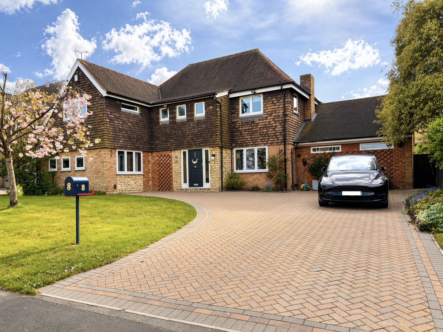 Mayflower Close, Hartwell, HP17