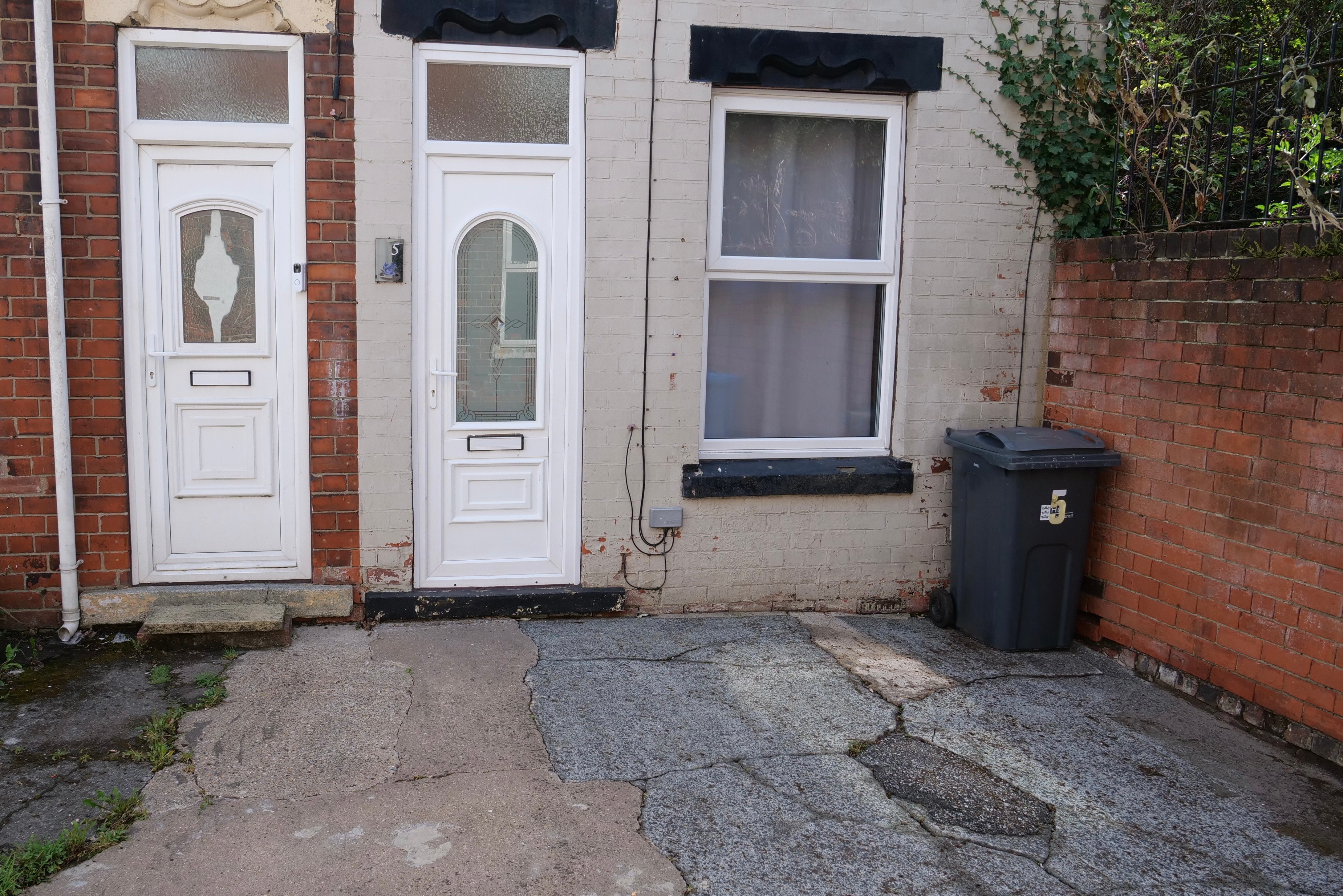 Kirkstead Avenue, Hull, HU8