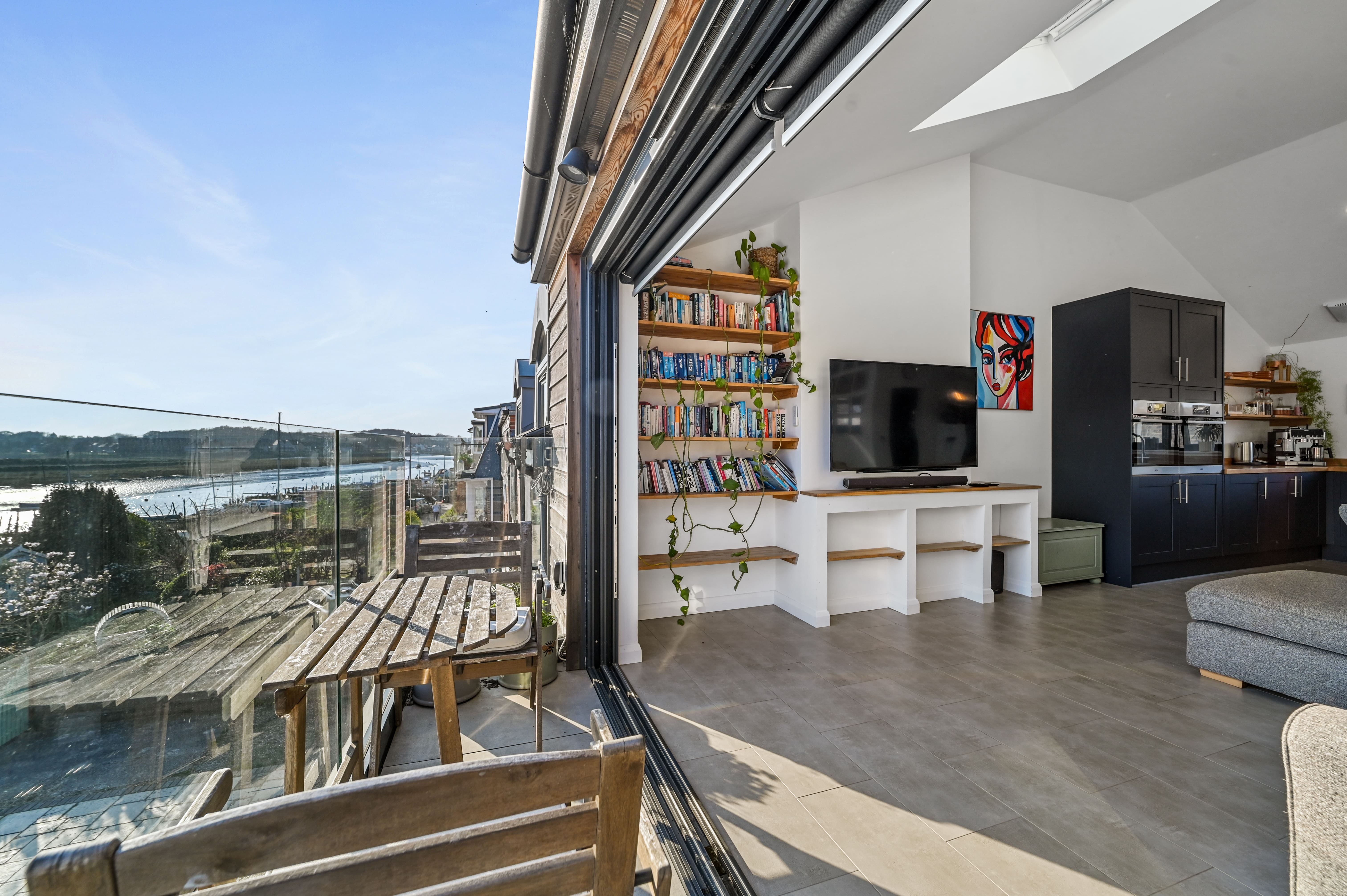 Top floor open plan living area 7.30m x 7.30m