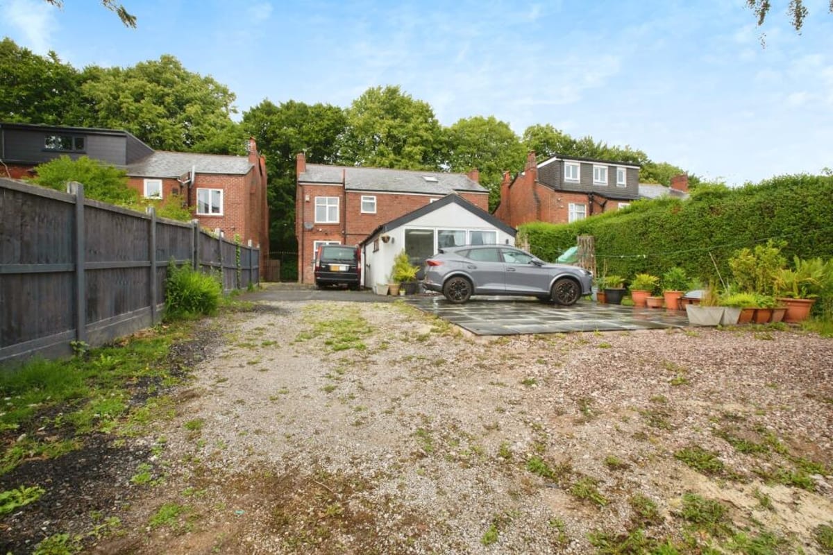 New Hall Lane, Preston Lancashire, PR1 4TD, photo 23
