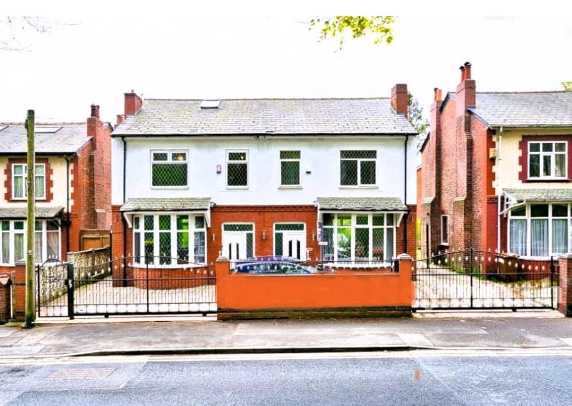 New Hall Lane, Preston Lancashire, PR1 4TD