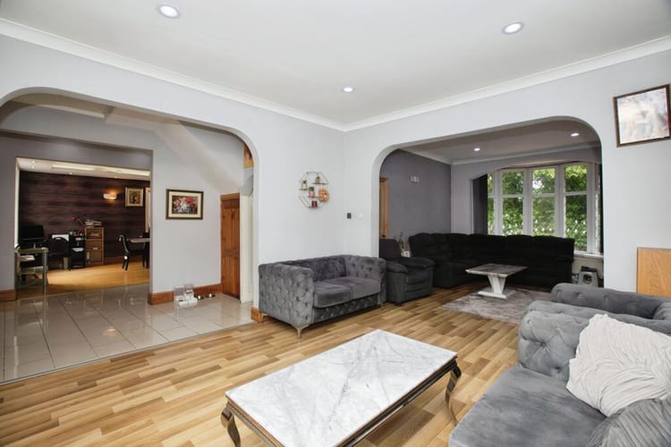 New Hall Lane, Preston Lancashire, PR1 4TD, photo 3